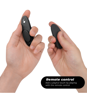 WE VIBE MOXIE BLACK CLITORAL VIBRATOR