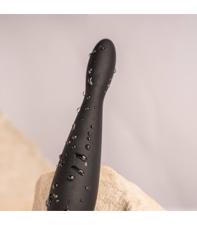 ROCKS OFF PETITE SENSATIONS TEAZER PLUG ANAL VIBRADOR NEGRO