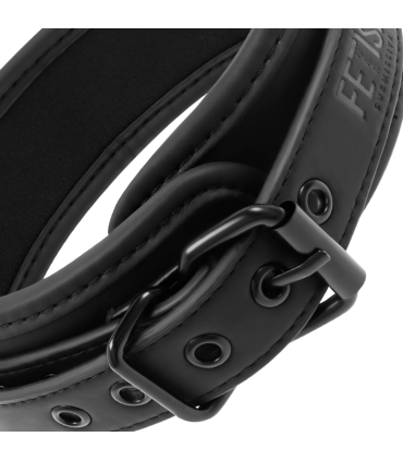 FETISH SUBMISSIVE COLLAR CON CADENA CON FORRO DE NEOPRENO