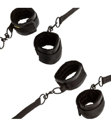 CALEXOTICS BOUNDLESS RED RESTRAINT SET RESTRICCION CAMA
