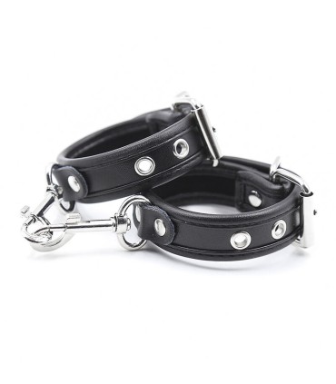 OHMAMA FETISH RESTRICCIONES MUNECAS