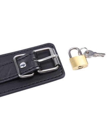 OHMAMA FETISH RESTRICCIONES MUNECAS CON ANILLAS