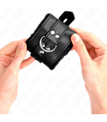 KINK MUNEQUERAS FORRADAS CON AGUJEROS CUADRADOS NEGRO Y CORREA NEGRO AJUSTABLE 17 29 CM X 6 CM