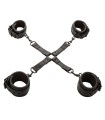 CALEXOTICS - NOCTURNAL CONECTOR HOG TIE CUERO AJUSTABLE NEGRO