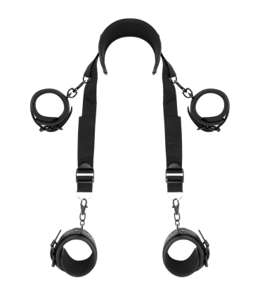 FETISH SUBMISSIVE POSICION MASTER CON 4 ESPOSAS CON FORRO DE NEOPRENO