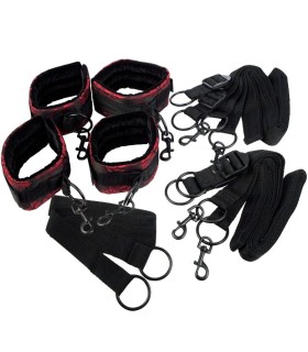 CALEXOTICS SCANDAL SET DE ATADURAS CAMA