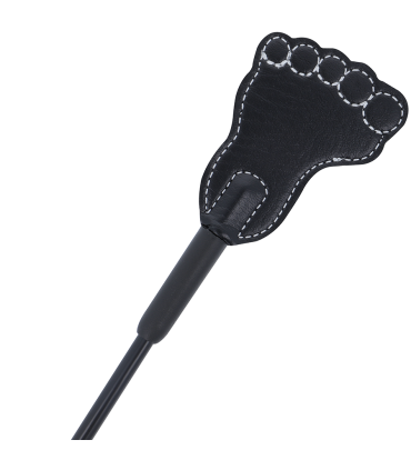 DARKNESS FETISH FUSTA Y LATIGO NEGRO