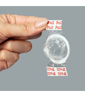 UNIQ PULL PRESERVATIVOS CON TIRAS SIN LATEX 3 UNIDADES